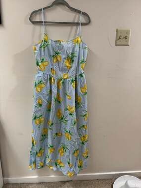 GAP Scoopneck Dipped Waist Lemon Print Midi Dress